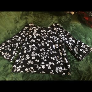 Ava & Viv black top with bell 3/4 sleeves